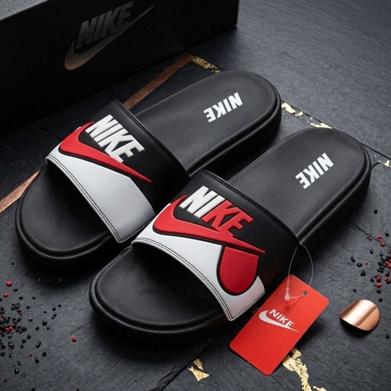 slipper-sandal-metal-body-tshirt