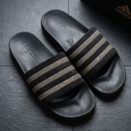 slipper-sandal-metal-body-tshirt